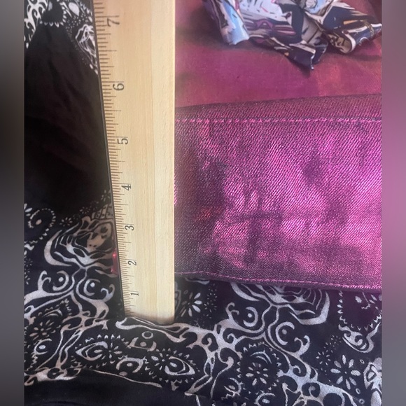 Gorgeous Juicy Couture tote bag so sparkly! Excellent used condition! - Picture 10 of 12